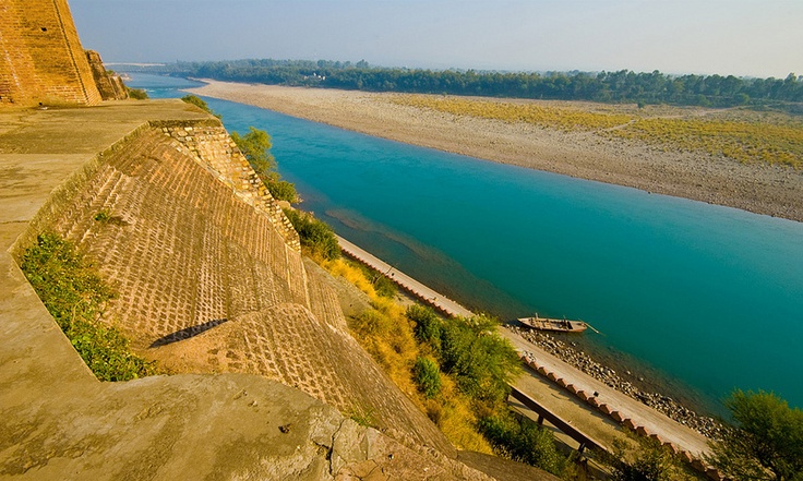 Chenab River Safety Warning Amid Dam Gate Closure Concerns