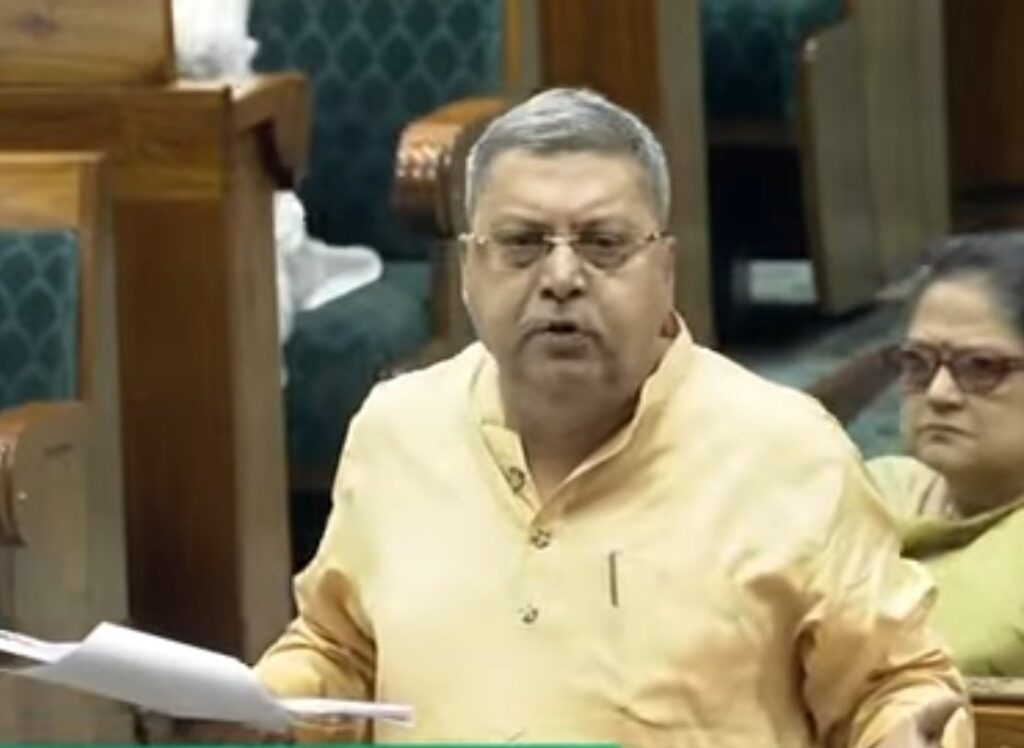 TMC Implodes as Kalyan Banerjee Calls Mahua ‘Anti-Woman’ Publicly